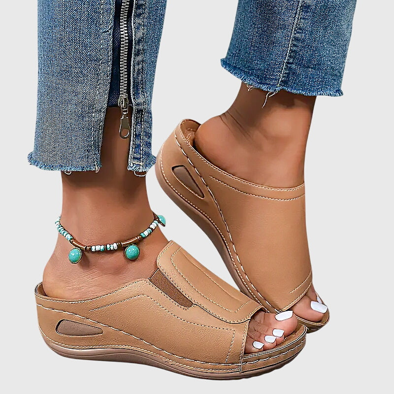 Aretha™ | Women Orthopedic Sandals
