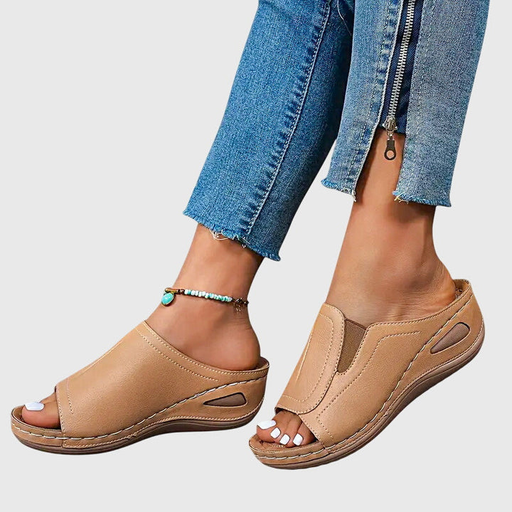 Aretha™ | Women Orthopedic Sandals