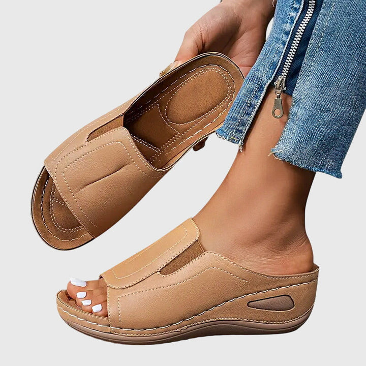 Aretha™ | Women Orthopedic Sandals