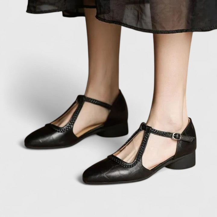 Delphine | Women Elegant Flat Sandals
