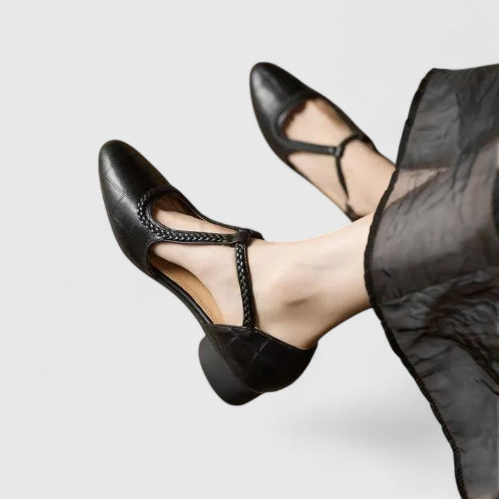Delphine | Women Elegant Flat Sandals