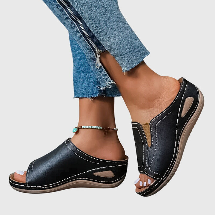 Aretha™ | Women Orthopedic Sandals
