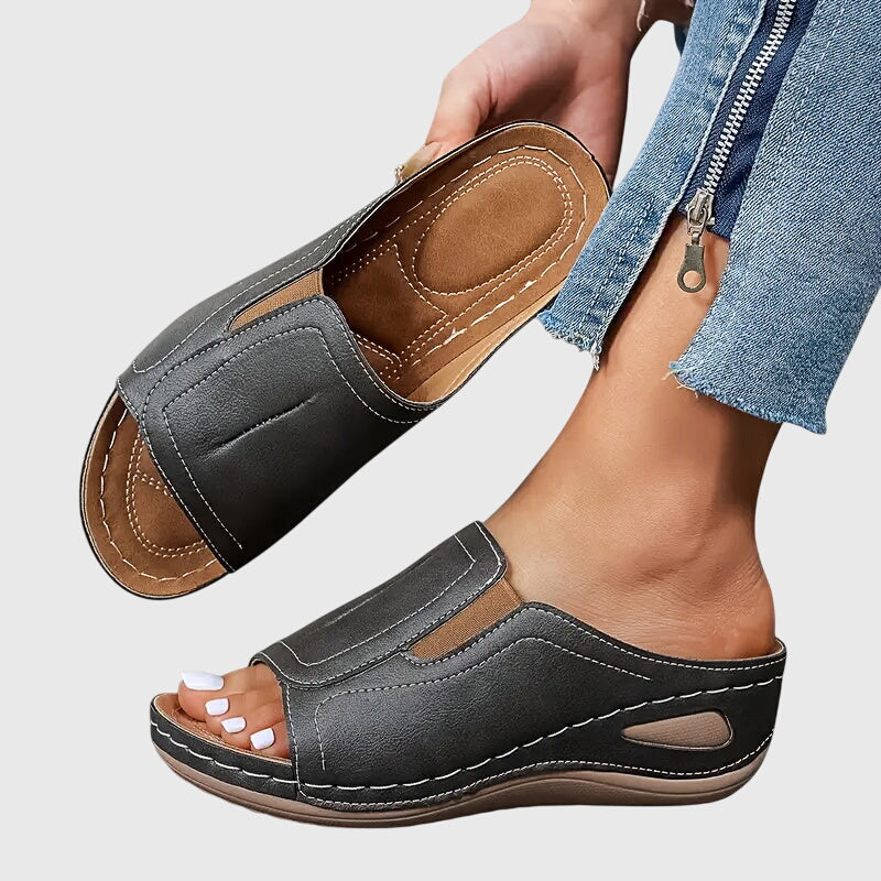 Aretha™ | Women Orthopedic Sandals