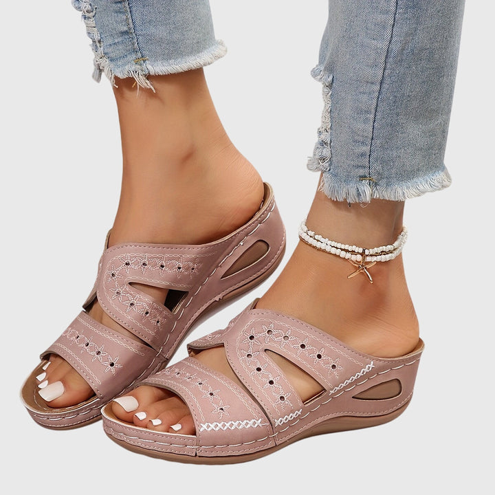 Noëlle™| Women Lightweight Orthopedic Sandals